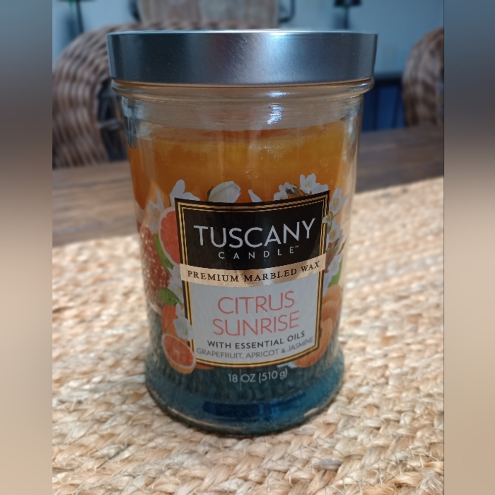 Tuscany Citrus Sunrise Jar Candle 18 oz